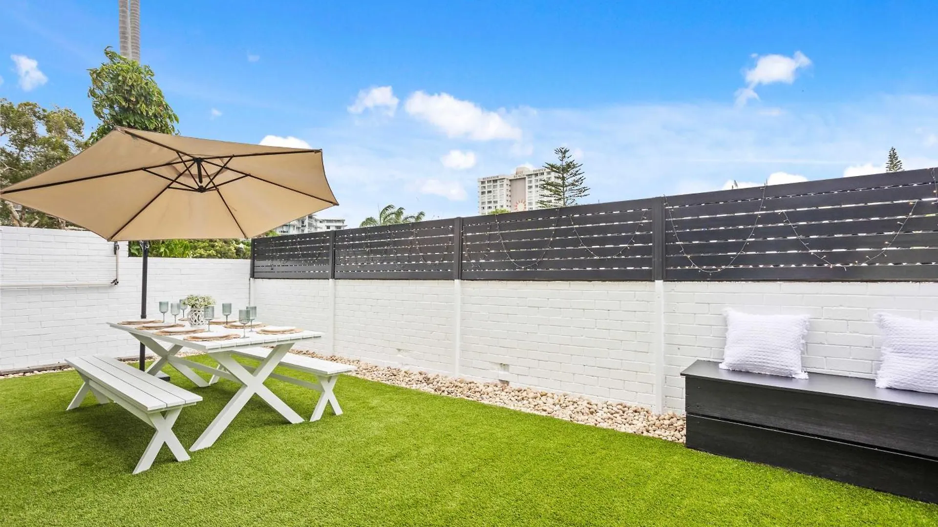 Very Very Burleigh Gold Coast Apartment
